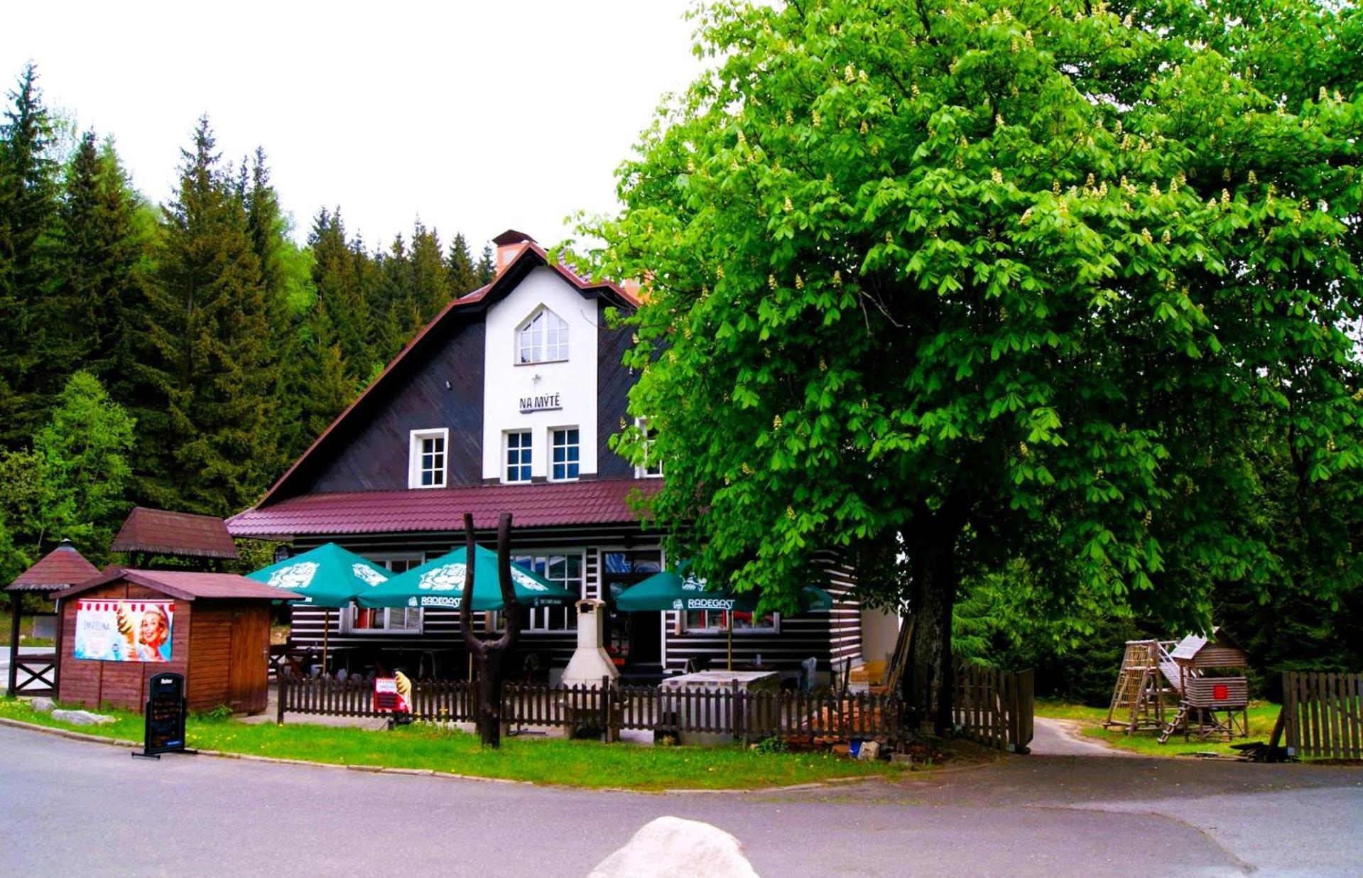 Hotylek Na Myte Hotel Harrachov Luaran gambar
