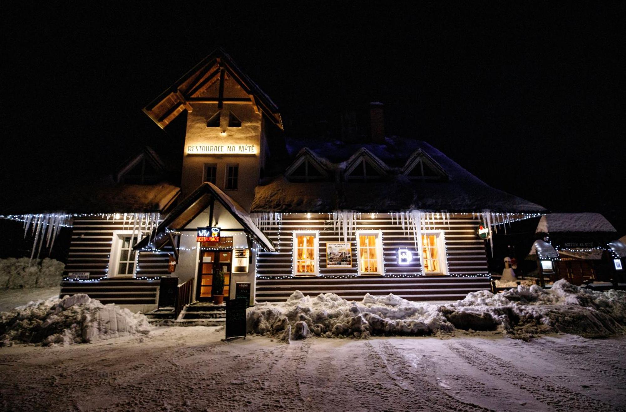Hotylek Na Myte Hotel Harrachov Luaran gambar